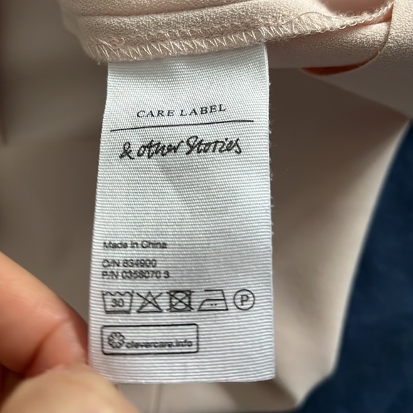 &other stories, light pink top, size 4 - Picture 7 of 9